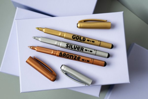 GOLD & SILVER & BRONZE 2690 B